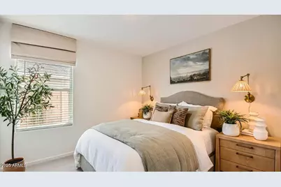 25024 N 174th Lane, Surprise, AZ 85387 - Photo 15