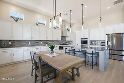 13668 W Hackamore Drive, Peoria, AZ 85383 - Photo 7