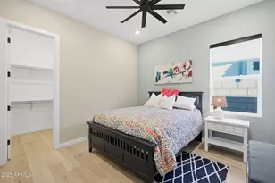 13668 W Hackamore Dr, Peoria, AZ 85383 - Photo 17