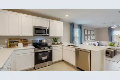 9626 W Piccadilly Road, Phoenix, AZ 85037 - Photo 3