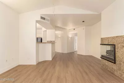 2929 W Yorkshire Drive #1061, Phoenix, AZ 85027 - Photo 5