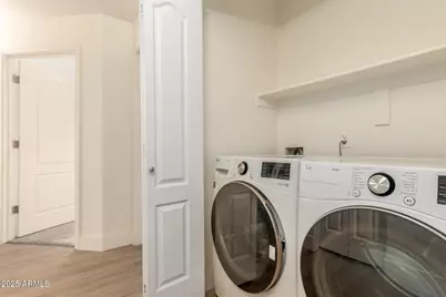 2929 W Yorkshire Drive #1061, Phoenix, AZ 85027 - Photo 17