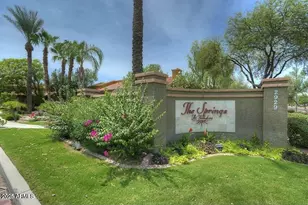 2929 W Yorkshire Dr, Phoenix, AZ 85027 - Photo 1