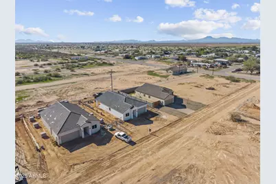 26391 W Desert Crest Street, Casa Grande, AZ 85193 - Photo 13