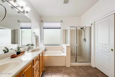 10322 W Roanoke Avenue, Avondale, AZ 85392 - Photo 45