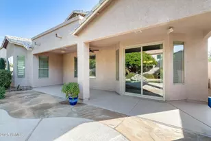 10322 W Roanoke Ave, Avondale, AZ 85392 - Photo 9