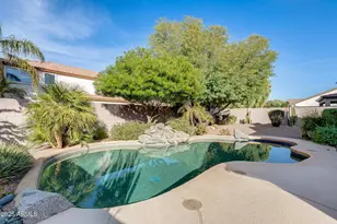 10322 W Roanoke Ave, Avondale, AZ 85392 - Photo 11