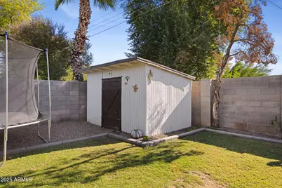 8655 E Palo Verde Drive, Scottsdale, AZ 85250 - Photo 23