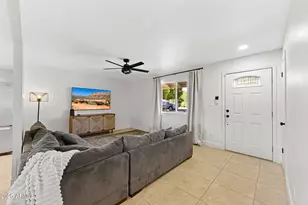 8655 E Palo Verde Dr, Scottsdale, AZ 85250 - Photo 5