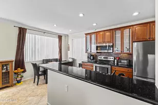 16013 S Desert Foothills Pkwy, Phoenix, AZ 85048 - Photo 13