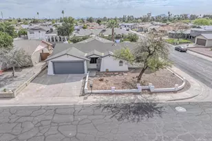 15243 N 52nd Dr, Glendale, AZ 85306 - Photo 3