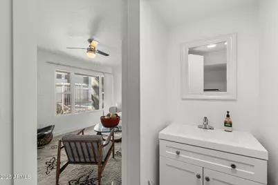 808 N 82nd Street #F6, Scottsdale, AZ 85257 - Photo 5