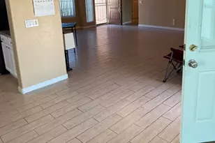 19890 N 85 Dr Dr, Peoria, AZ 85382 - Photo 15