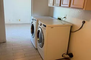 19890 N 85 Dr Dr, Peoria, AZ 85382 - Photo 13