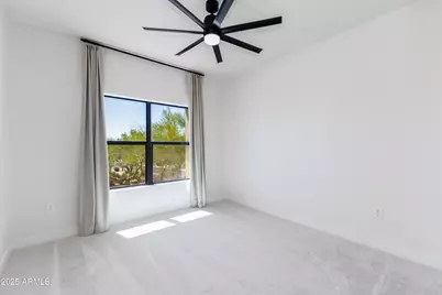 21320 N 56th Street #2001, Phoenix, AZ 85054 - Photo 15