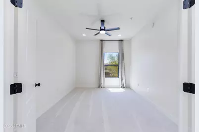 21320 N 56th Street #2001, Phoenix, AZ 85054 - Photo 19