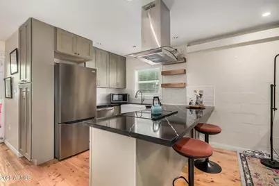 6240 N 16th Street #34, Phoenix, AZ 85016 - Photo 1