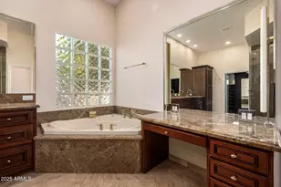 8272 S Pecan Grove Cir, Tempe, AZ 85284 - Photo 23