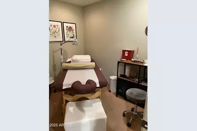 207 E Monterey Way, Phoenix, AZ 85012 - Photo 5