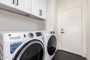 10310 E Kiva Cir, Mesa, AZ 85209 - Photo 19