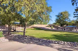 83 N Amber Ct, Chandler, AZ 85225 - Photo 29