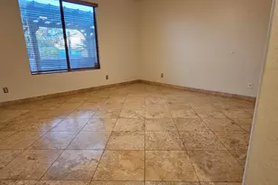 2218 W Magdalena Ln, Phoenix, AZ 85041 - Photo 15