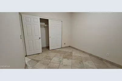 2218 W Magdalena Lane, Phoenix, AZ 85041 - Photo 27