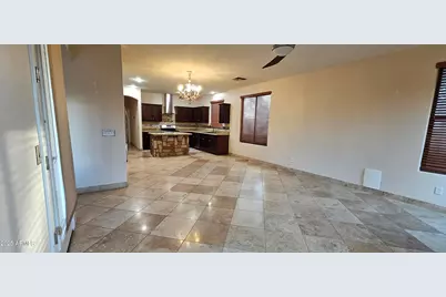 2218 W Magdalena Lane, Phoenix, AZ 85041 - Photo 13