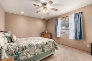 3208 W Juniper Ave, Phoenix, AZ 85053 - Photo 15