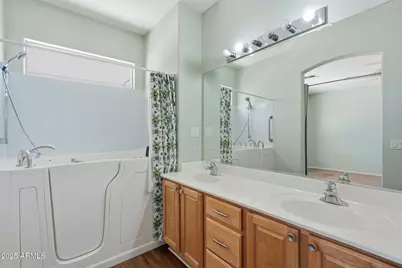 6621 S Granite Drive, Chandler, AZ 85249 - Photo 19