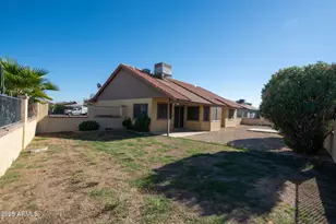 8158 N 104th Ave, Peoria, AZ 85345 - Photo 15