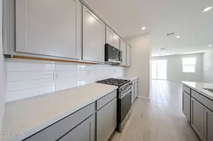 12457 N 305th Ave, Buckeye, AZ 85396 - Photo 13