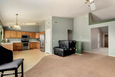 825 W 15th Lane, Apache Junction, AZ 85120 - Photo 9