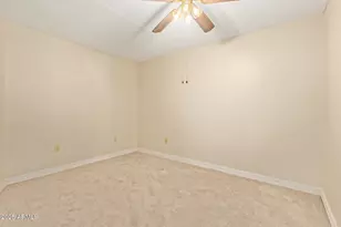 10893 W Santa Fe Dr, Sun City, AZ 85351 - Photo 17