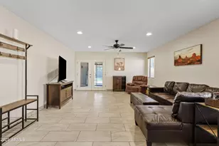 43935 W Sagebrush Trail, Maricopa, AZ 85138 - Photo 7