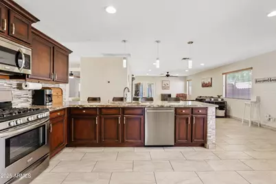 43935 W Sagebrush Trail, Maricopa, AZ 85138 - Photo 5