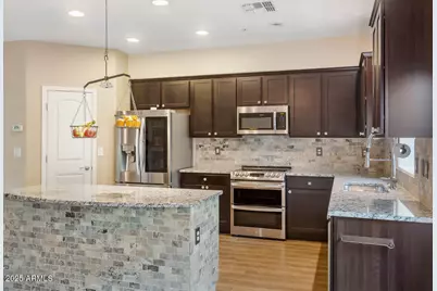 240 W Juniper Avenue #1096, Gilbert, AZ 85233 - Photo 3