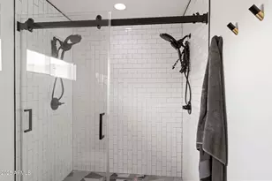 306 W Camino Vista, Phoenix, AZ 85021 - Photo 25