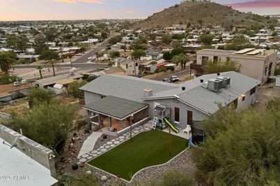 306 W Camino Vista, Phoenix, AZ 85021 - Photo 45