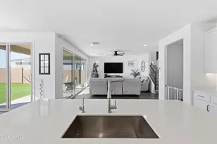 10941 E Texas Ave, Mesa, AZ 85212 - Photo 11