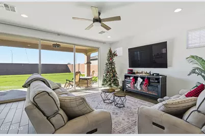 10941 E Texas Avenue, Mesa, AZ 85212 - Photo 9