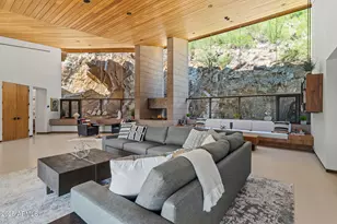 7517 N Moonlight Way, Paradise Valley, AZ 85253 - Photo 11