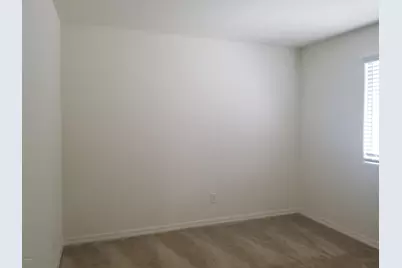 8830 W Fleetwood Lane, Glendale, AZ 85305 - Photo 21