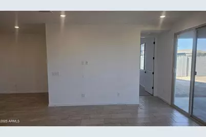 15598 W Hackamore Drive, Surprise, AZ 85387 - Photo 11