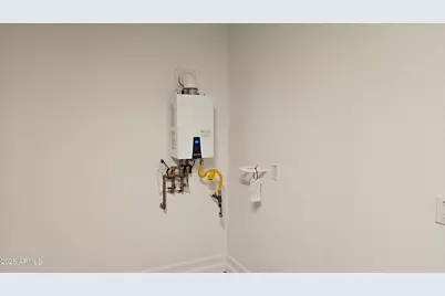 15598 W Hackamore Drive, Surprise, AZ 85387 - Photo 19