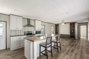 2060 N Center St, Mesa, AZ 85201 - Photo 9