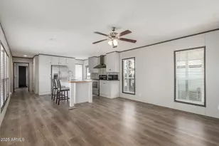 2060 N Center St, Mesa, AZ 85201 - Photo 7