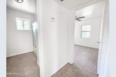2134 E Oak Street, Phoenix, AZ 85006 - Photo 11