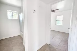 2134 E Oak St, Phoenix, AZ 85006 - Photo 11