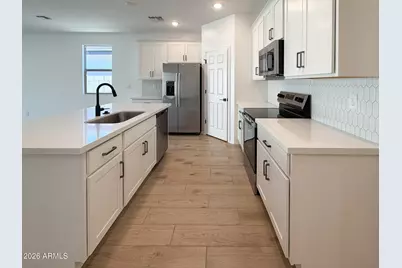 24200 W Bowker Street, Buckeye, AZ 85326 - Photo 3